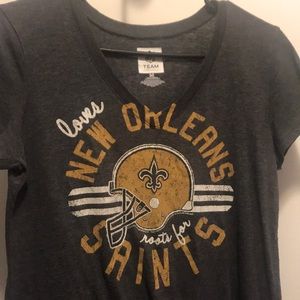 Women’s cut New Orleans Saints tee